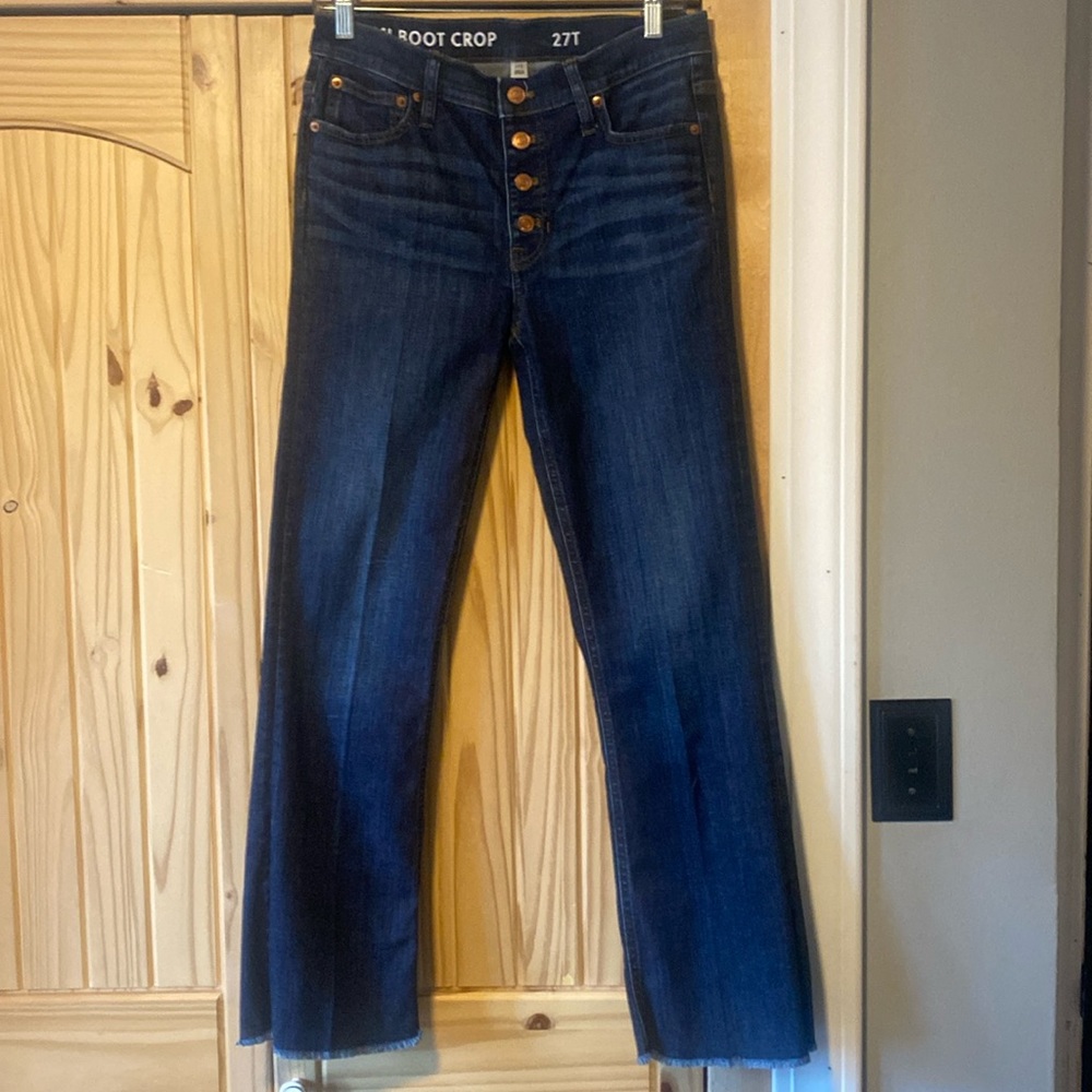 J crew 27T Demi Boot Crop raw hem. EUC